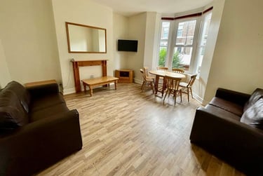 6 bed house, Harrison Place, Sandyford, Newcastle, NE21DE - Image 11